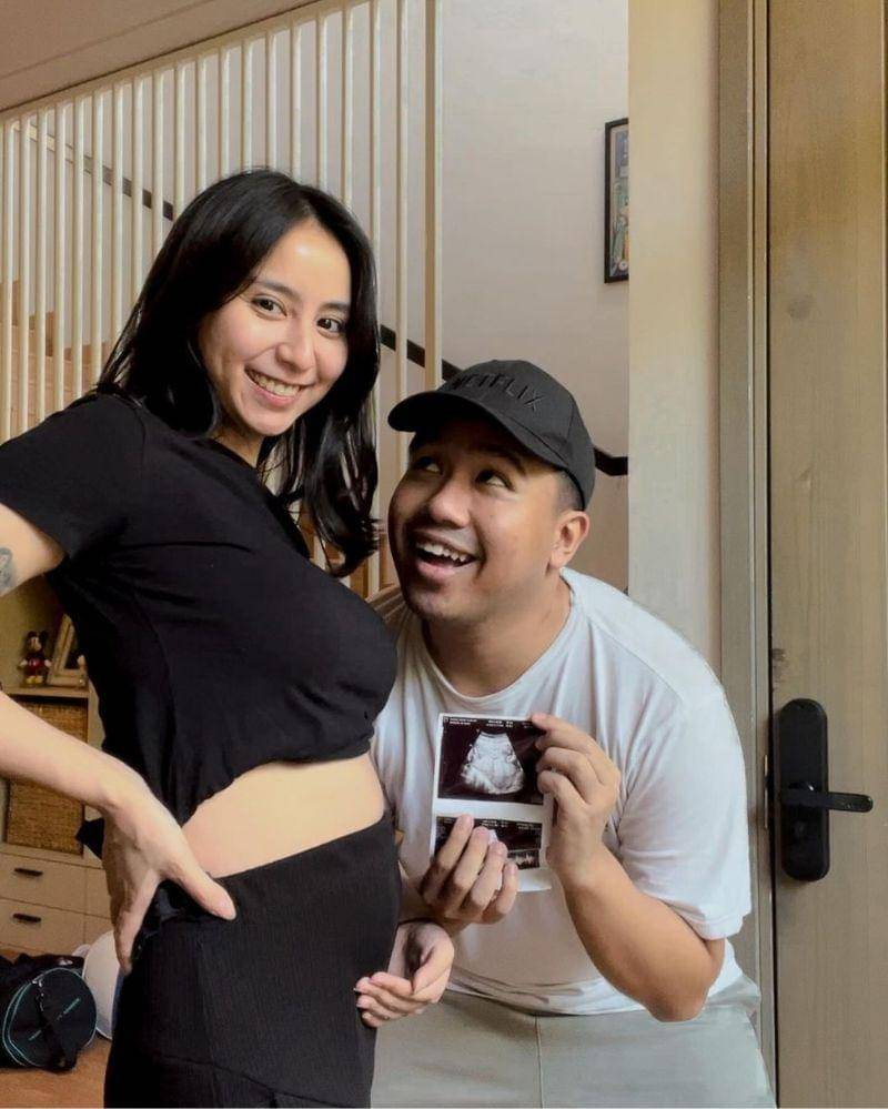 Instagram.com/clairineclay